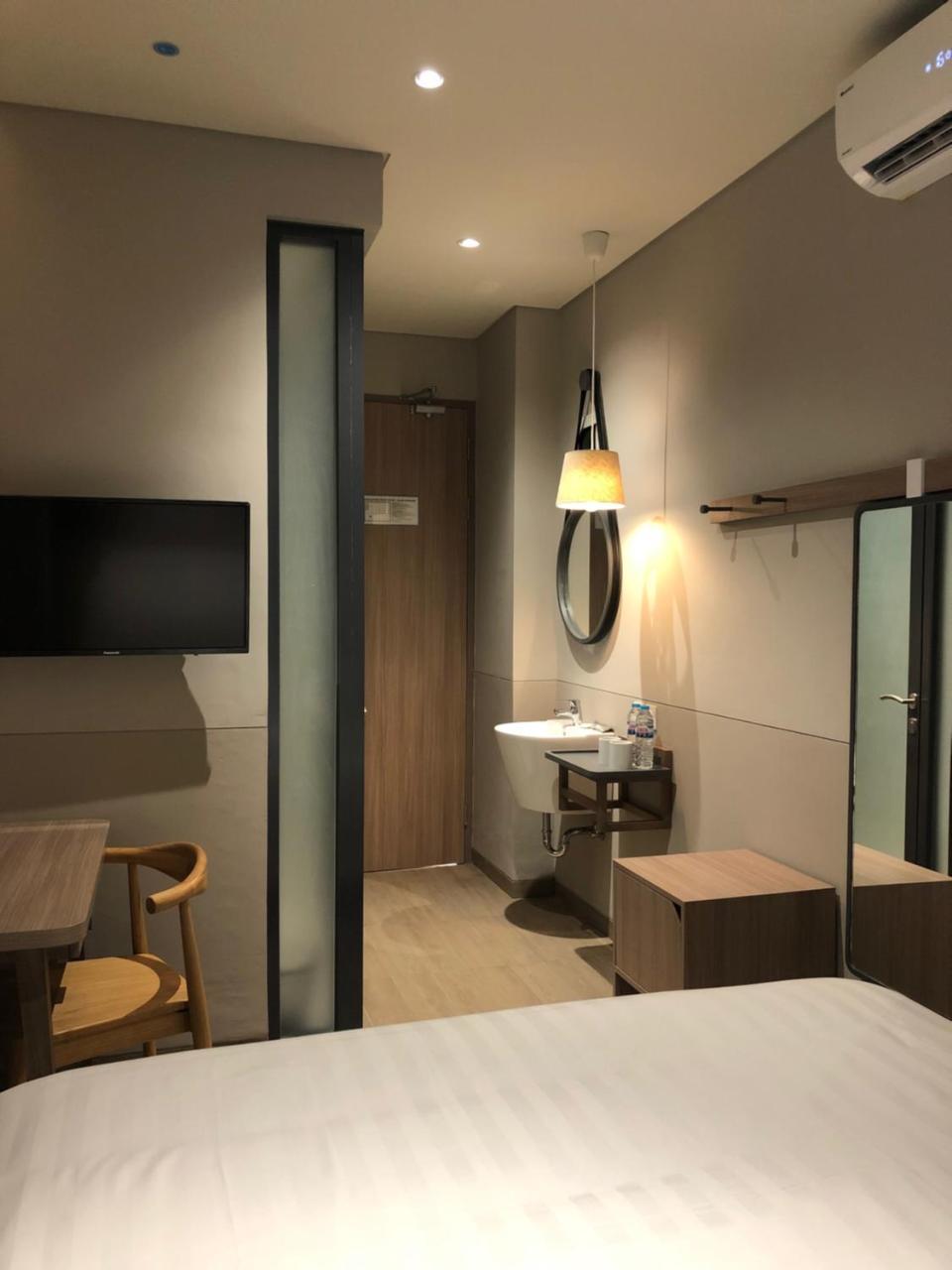 Citrip Hotel Simpang Lima Semarang Exterior photo